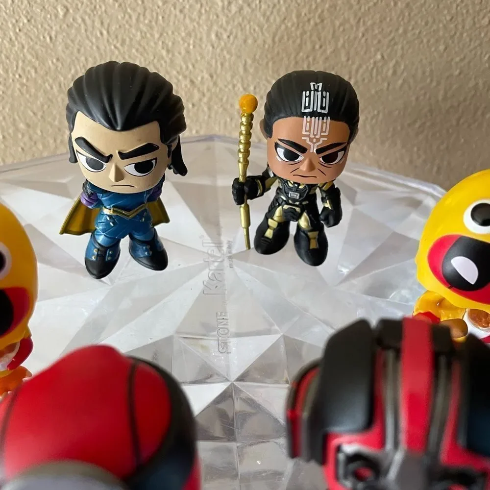 Funko Mystery Minis Lot Sakaarian Deadpool Marvel lot of 6 figures